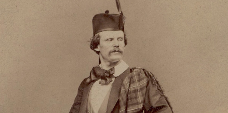 Daniel Dunglas Home by Nadar