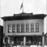 crop e56cee281d2e1112ed079866179ff88f